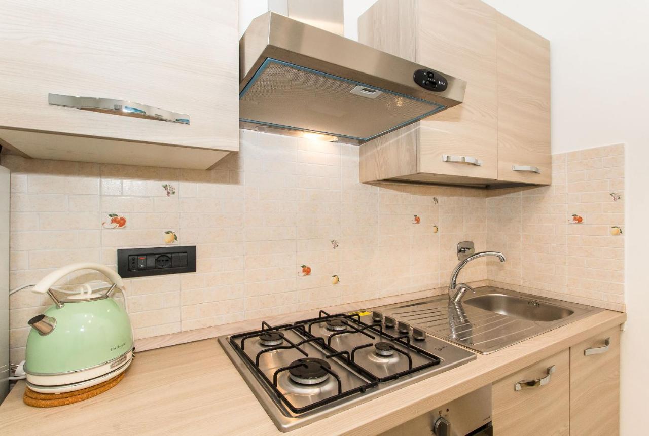 Piazza Bengasi Cozy Apartment トリノ エクステリア 写真